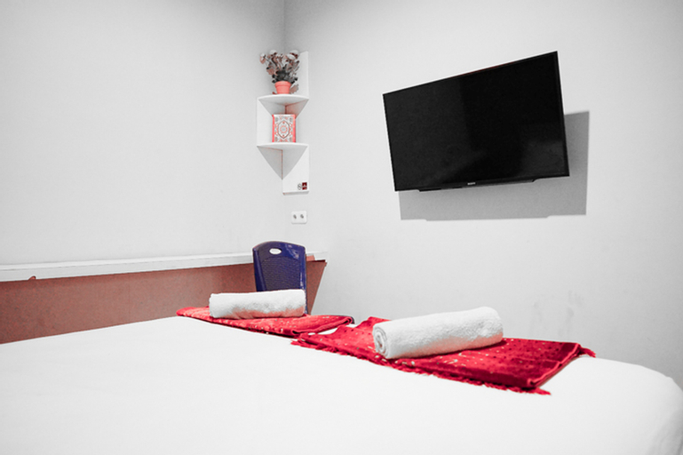 Bedroom 24