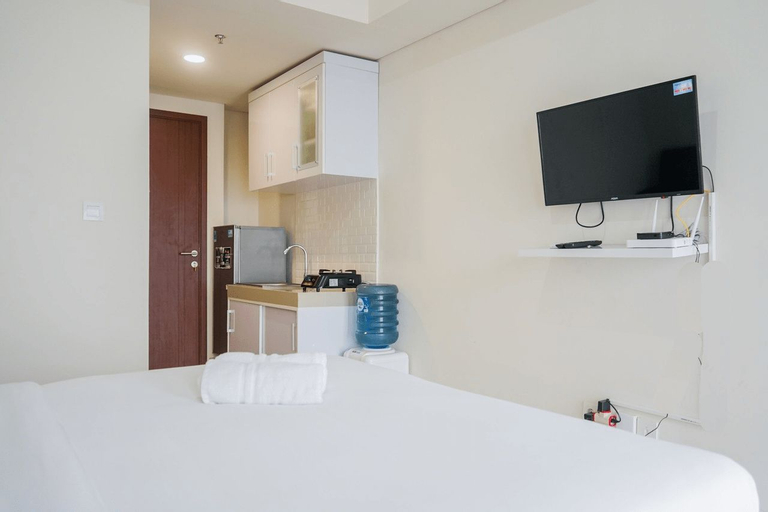 Others, Best Choice Studio Apartment at Parkland Avenue By Travelio, South Tangerang