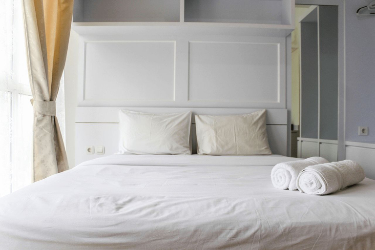 Bedroom 3, Stylish Studio Casa De Parco Apartment By Travelio, Tangerang