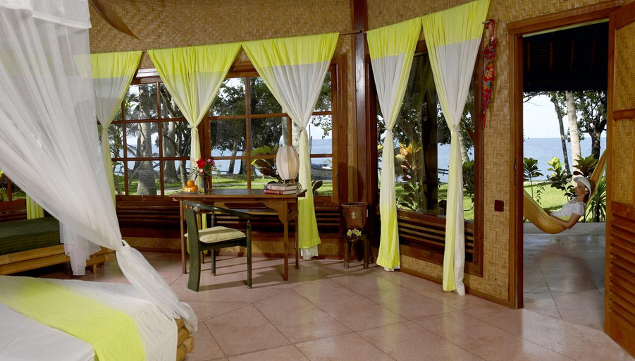 Bedroom 3, Gaia Oasis Beach Resort, Buleleng