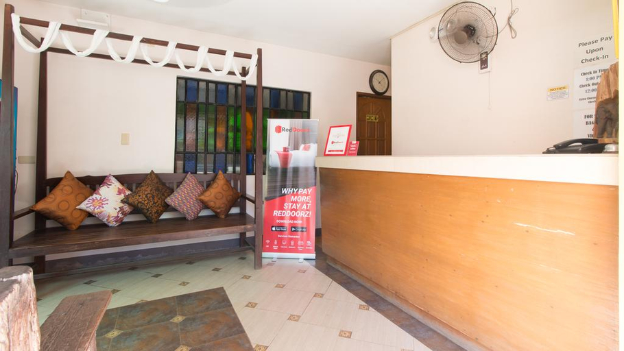 Public Area 3, RedDoorz @ Teofila Lodge, Vigan City