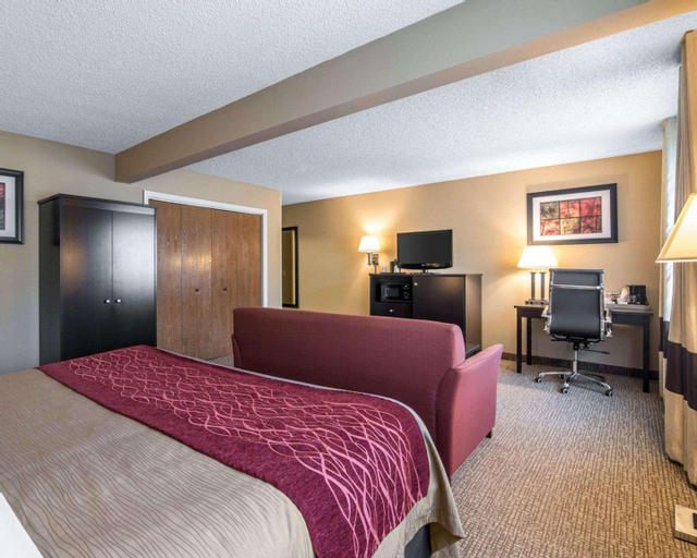 Bedroom 9
