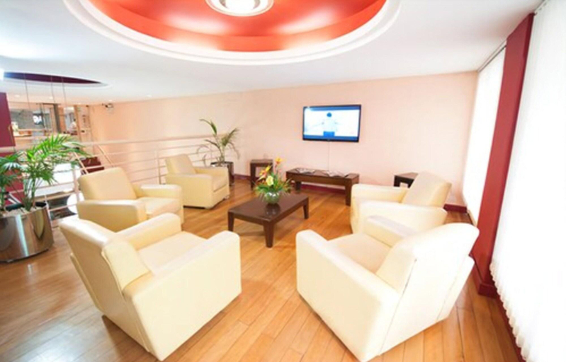 Public Area 3, Hotel Alles Blau, Pelotas