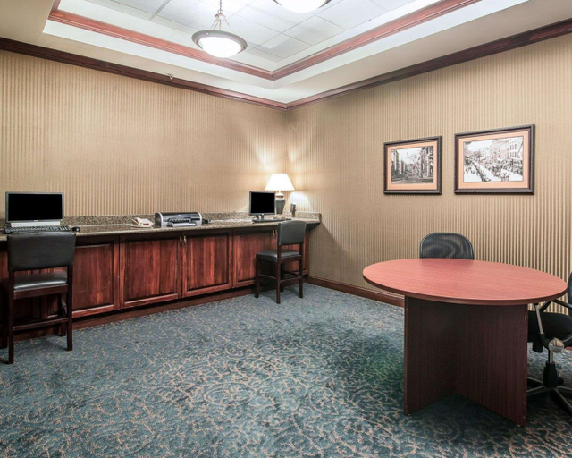 Public Area 2, Hotel Downtown - University Area, Otsego