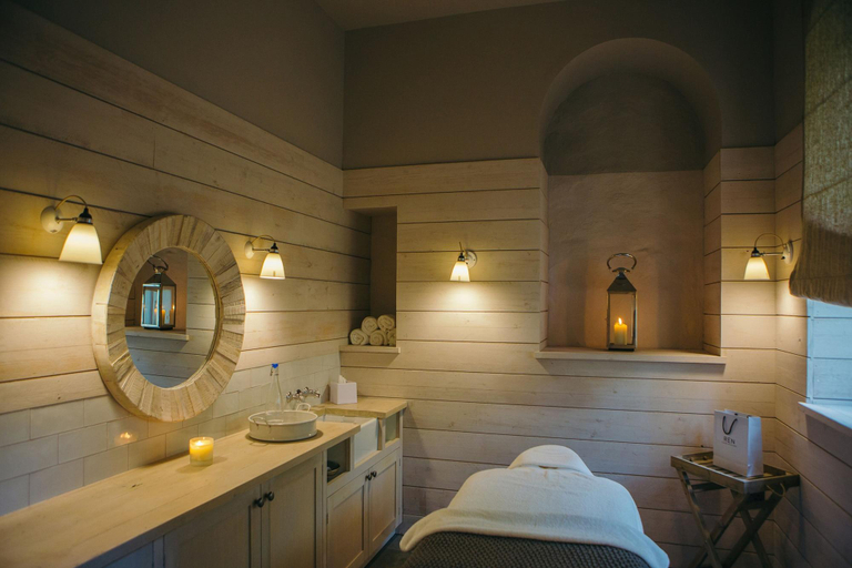 Bathroom 5, Middleton Lodge, North Yorkshire