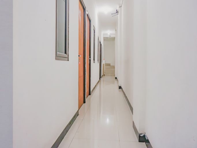 OYO 3965 Syariah Graha Kartika, Bogor