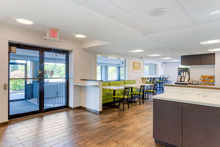 Public Area 3, Econo Lodge Hicksville - Long Island, Nassau