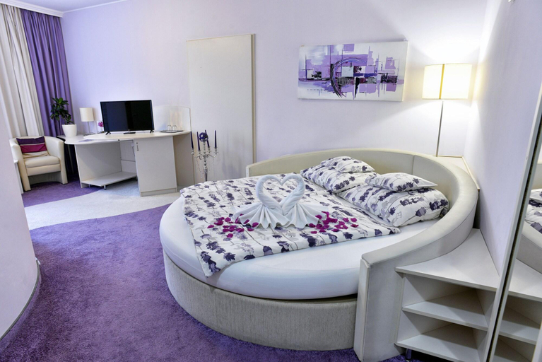 Bedroom 3, Granada Konferencia Wellness Sport Hotel, Kecskemét