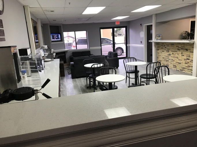 Public Area 3, Express Inn, Hidalgo