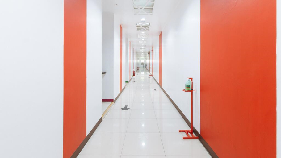 Public Area 5, RedDoorz @ EL Highway Hotel Bulacan, Plaridel