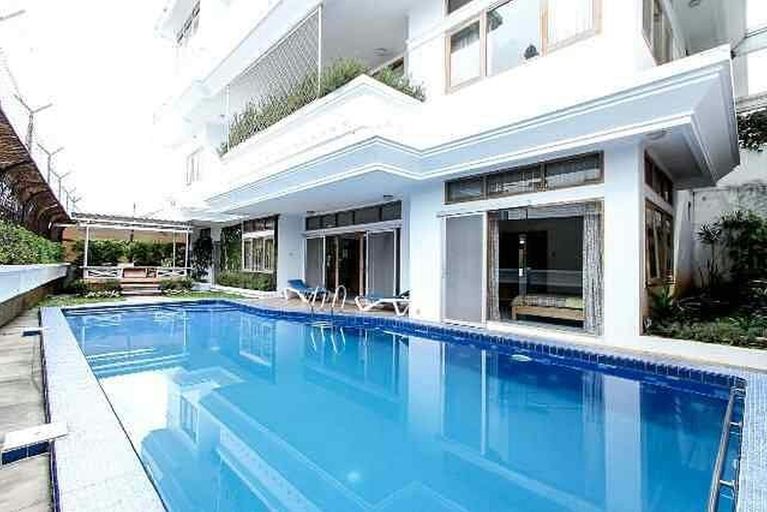 Villa Nove, Bandung