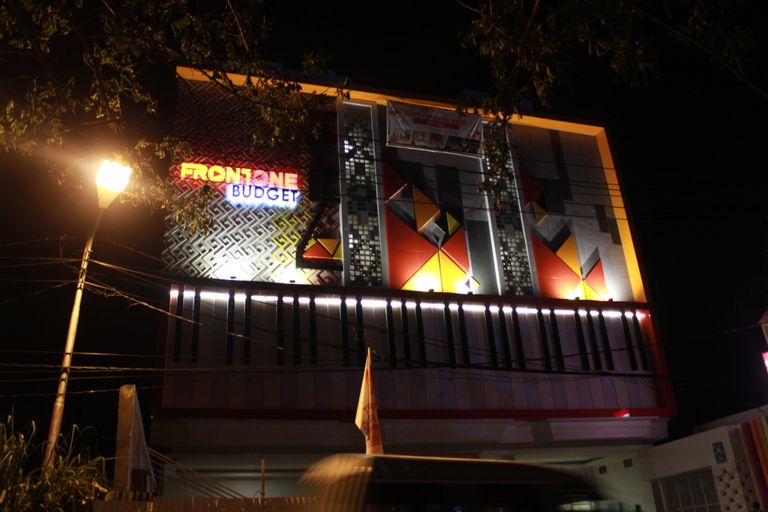 Front One Budget Abepura, Jayapura