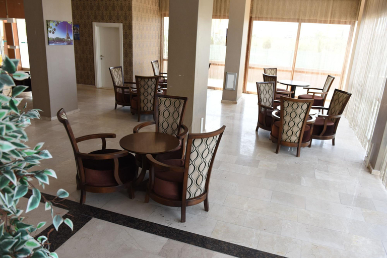 Public Area 4, Carpediem Diamond, Karasu