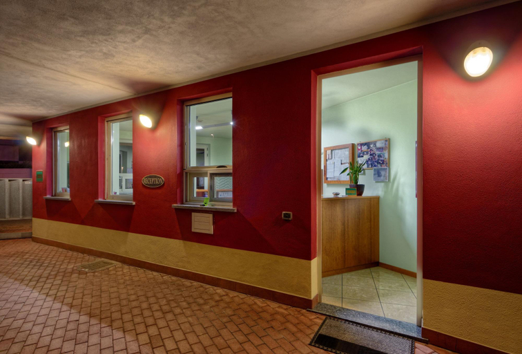 Public Area 4, Hotel Motel Sporting, Cremona
