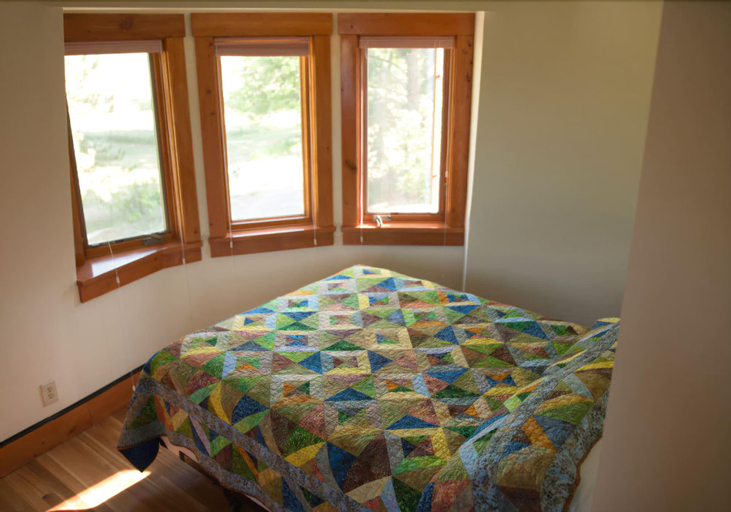 Public Area, Wisehart Springs Inn, Delta