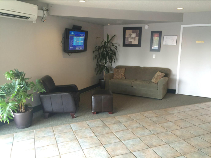 Public Area 2, Shemron Suites Hotel, Renfrew
