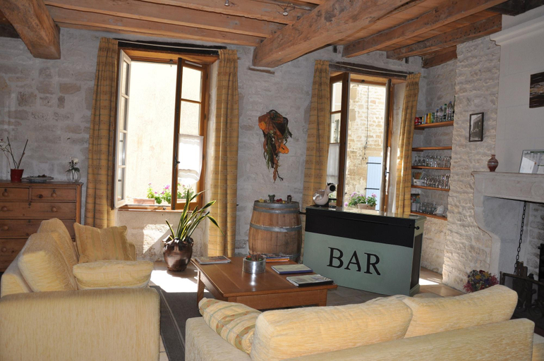 Public Area 2, Hotel du Donjon, Charente-Maritime