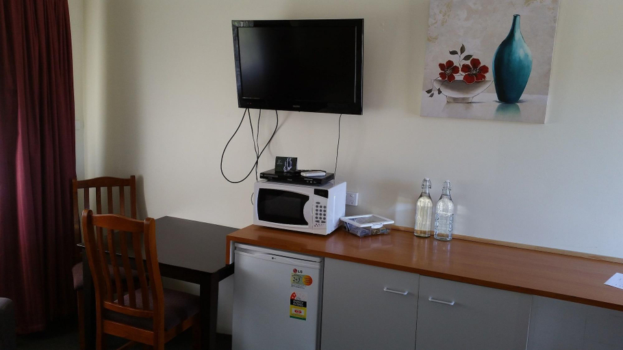 Public Area 3, Kaniva Midway Motel, West Wimmera