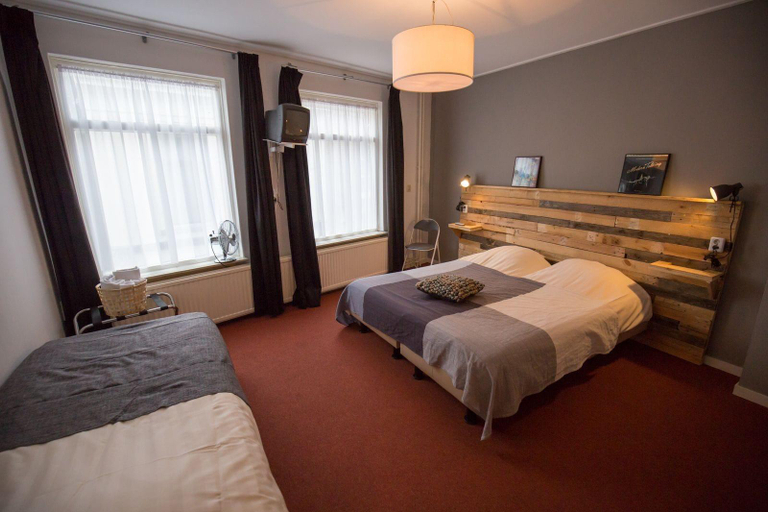 Bedroom 3, HCR 't Raedhus, Dongeradeel