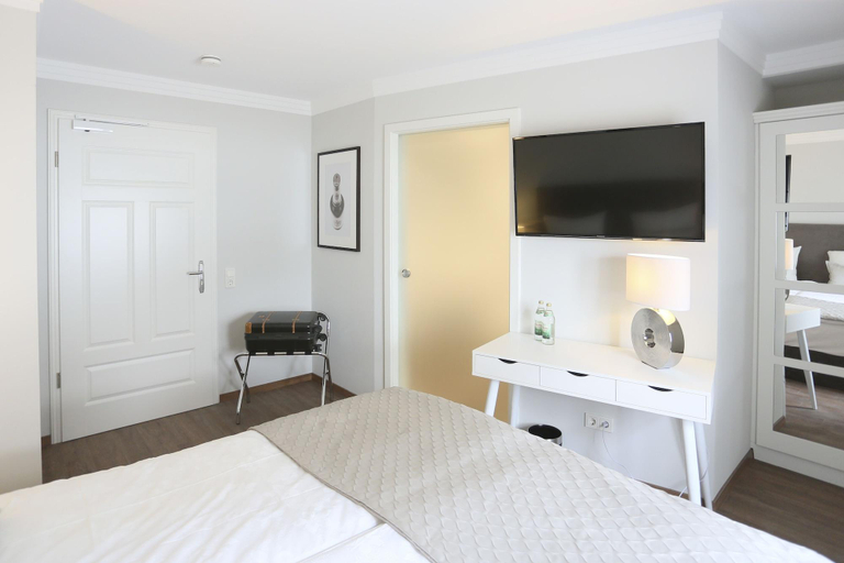 Bedroom 2, Hotel zur Schloss-Schmiede, Aichach-Friedberg