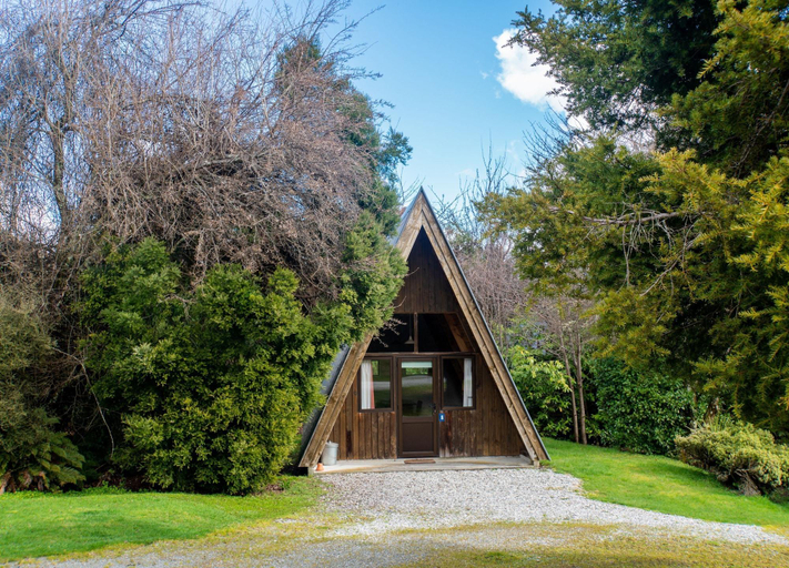 Exterior & Views 2, Wonderland Makarora Lodge, Queenstown-Lakes