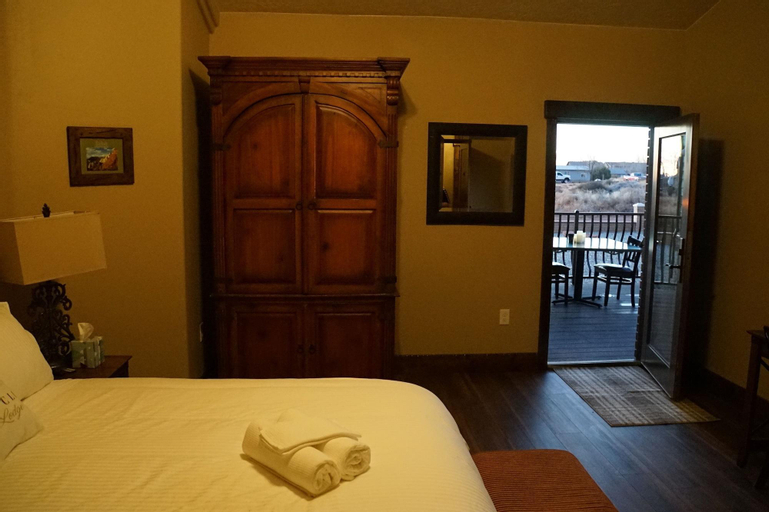 Bedroom 2, Zion Cliff Lodge, Mohave