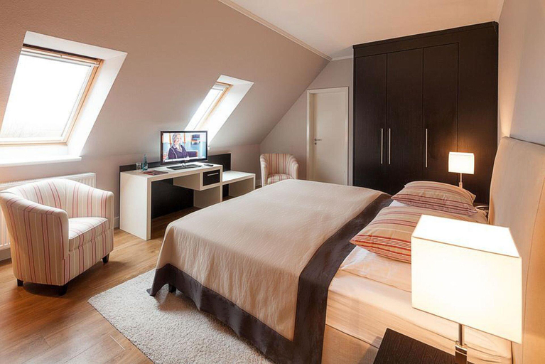 Bedroom 4, Alcedo Hotel, Vorpommern-Greifswald