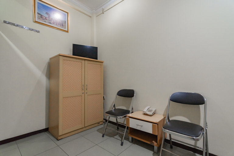 RedDoorz near Tegalega Bandung, Bandung