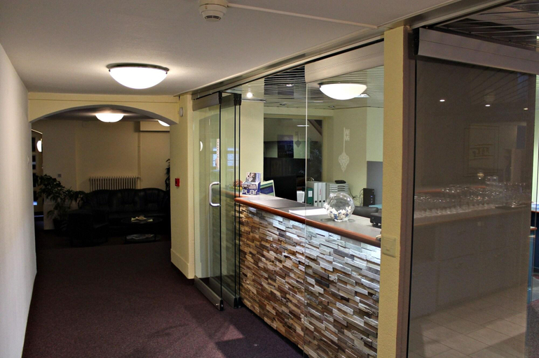 Public Area 2, Hotel Goldener Schlüssel, Uri