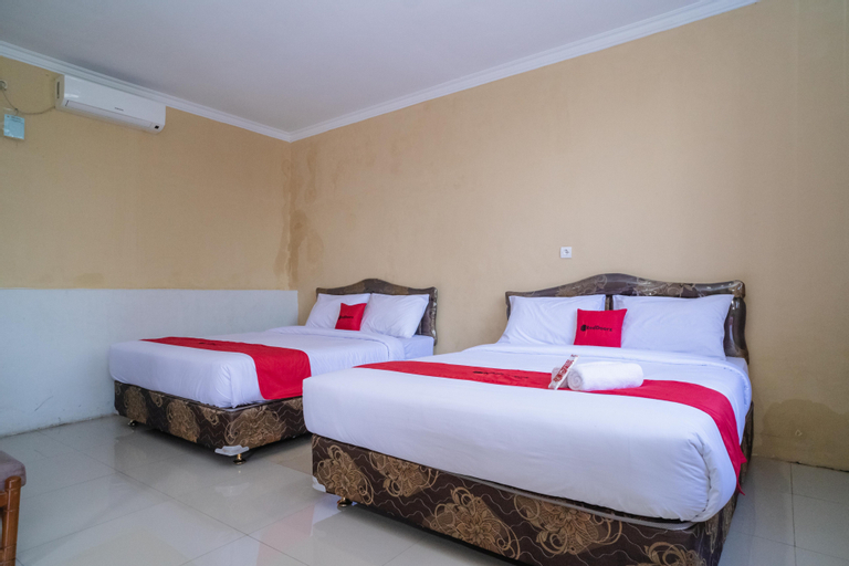 Bedroom 28