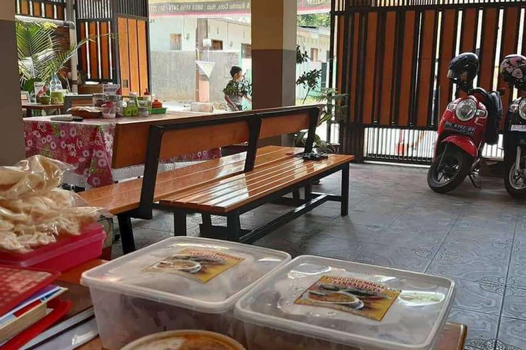 KoolKost near Sultan Hasanuddin Airport (Minimum Stay 6 Nights), Maros
