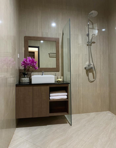 Bedroom 15