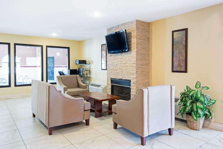 Public Area 3, Quality Inn Monee I-57, Will