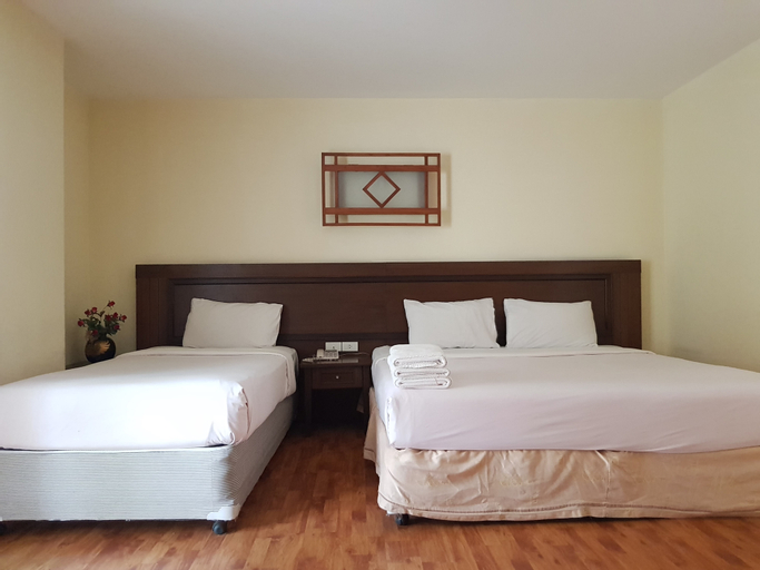 Bedroom 6