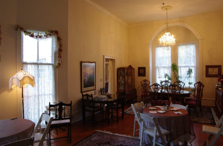 Public Area 2, Rose House Inn, Fayette