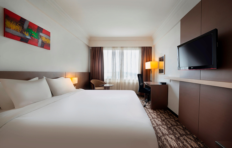 Bedroom 25
