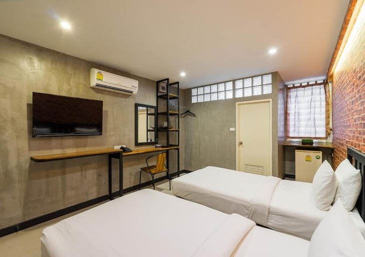 Bedroom 26