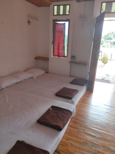 Bedroom 3, AmaRis Homestay, Samosir
