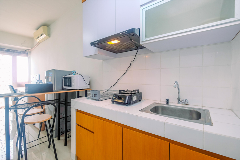 Others 4, Chic and Cozy Studio Park View Condominium Apartment By Travelio, Depok