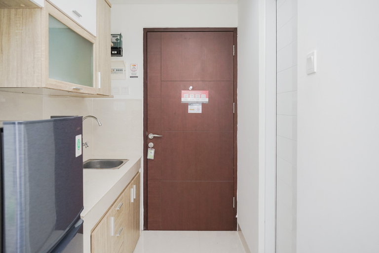 Others 2, Comfortable Studio Apartment at Springwood Residence By Travelio, Tangerang