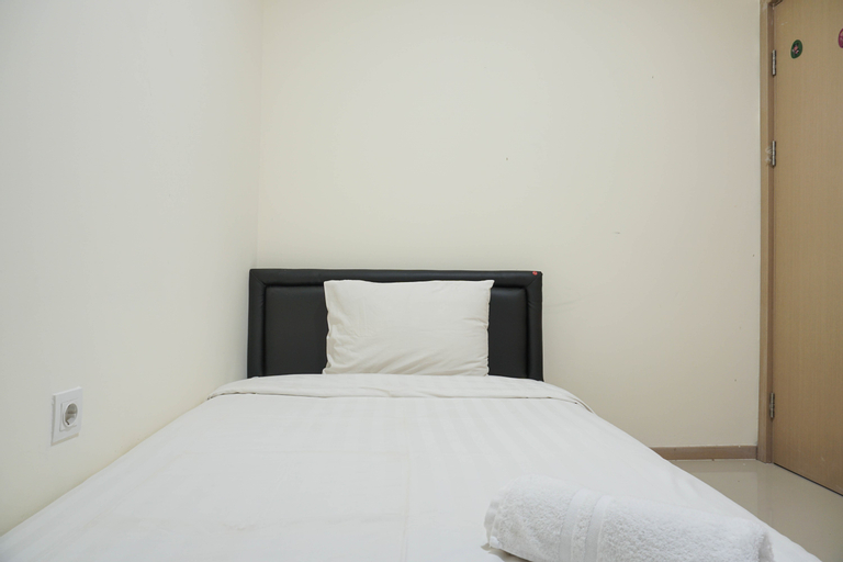 Good Location 2BR Meikarta Apartment near CBD's Area By Travelio, Cikarang