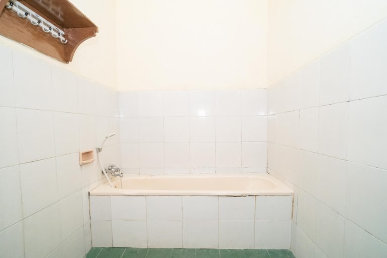 Bathroom 4, RedDoorz near Kampus 3 UTY Yogyakarta, Yogyakarta