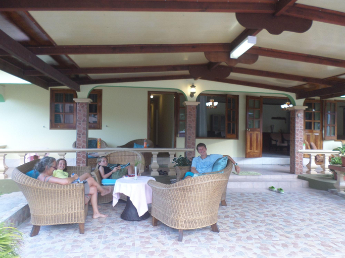 Public Area 3, Villa Bananier Guest House