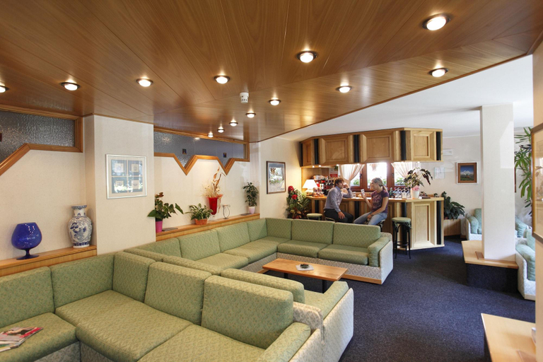 Public Area 2, Hotel Alpina, Trento