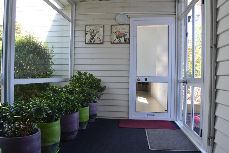 Public Area, McWilliam Apartments, Christchurch
