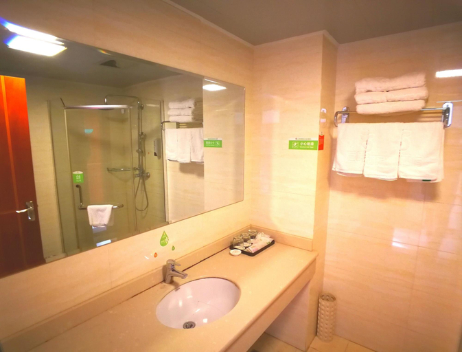 Bathroom 4, YangShuo Percent Hotel, Guilin