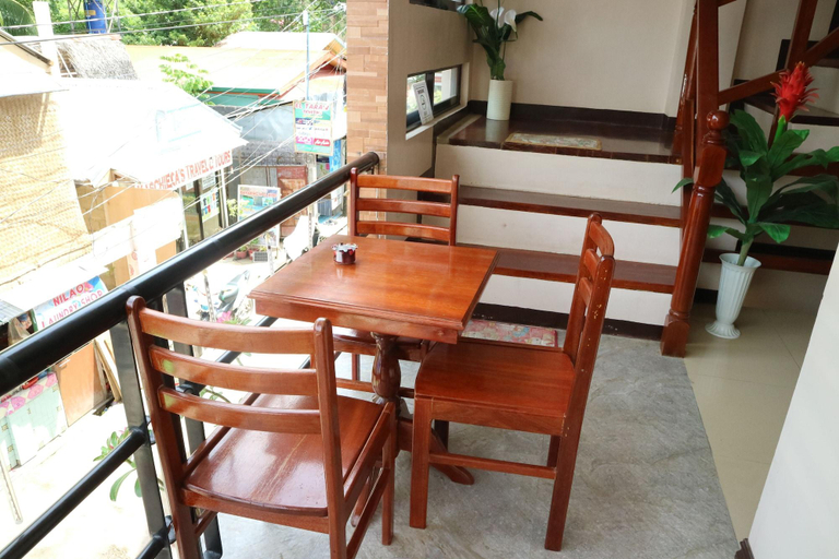 Public Area 5, Relucio Inn, El Nido