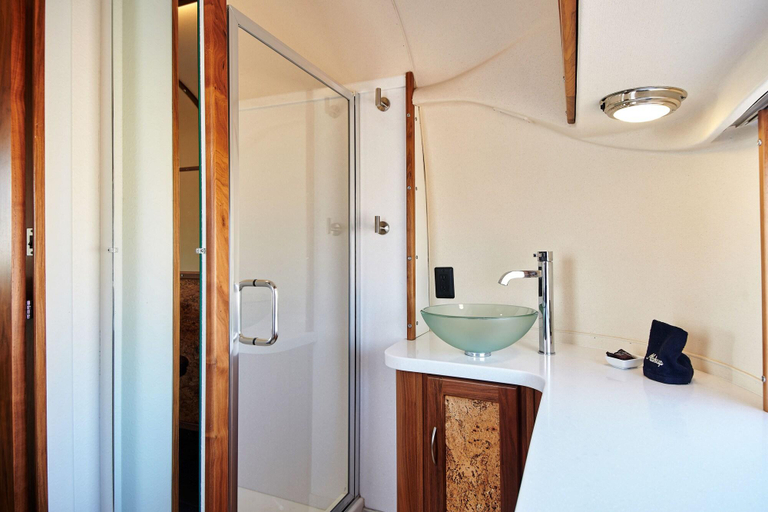 Bathroom 4, Waypoint Ventura, Ventura