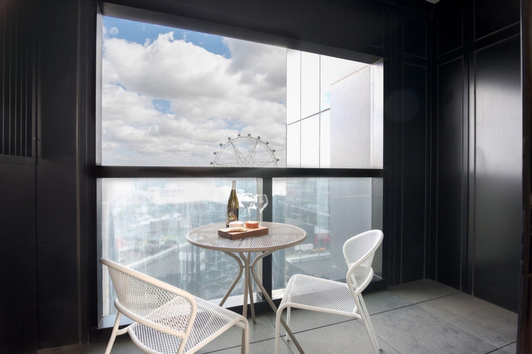 Docklands Delight, Melbourne