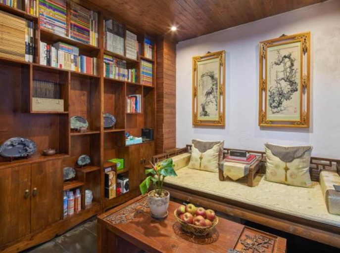 Food & Drinks, Floral Hotel Fantu, Lijiang
